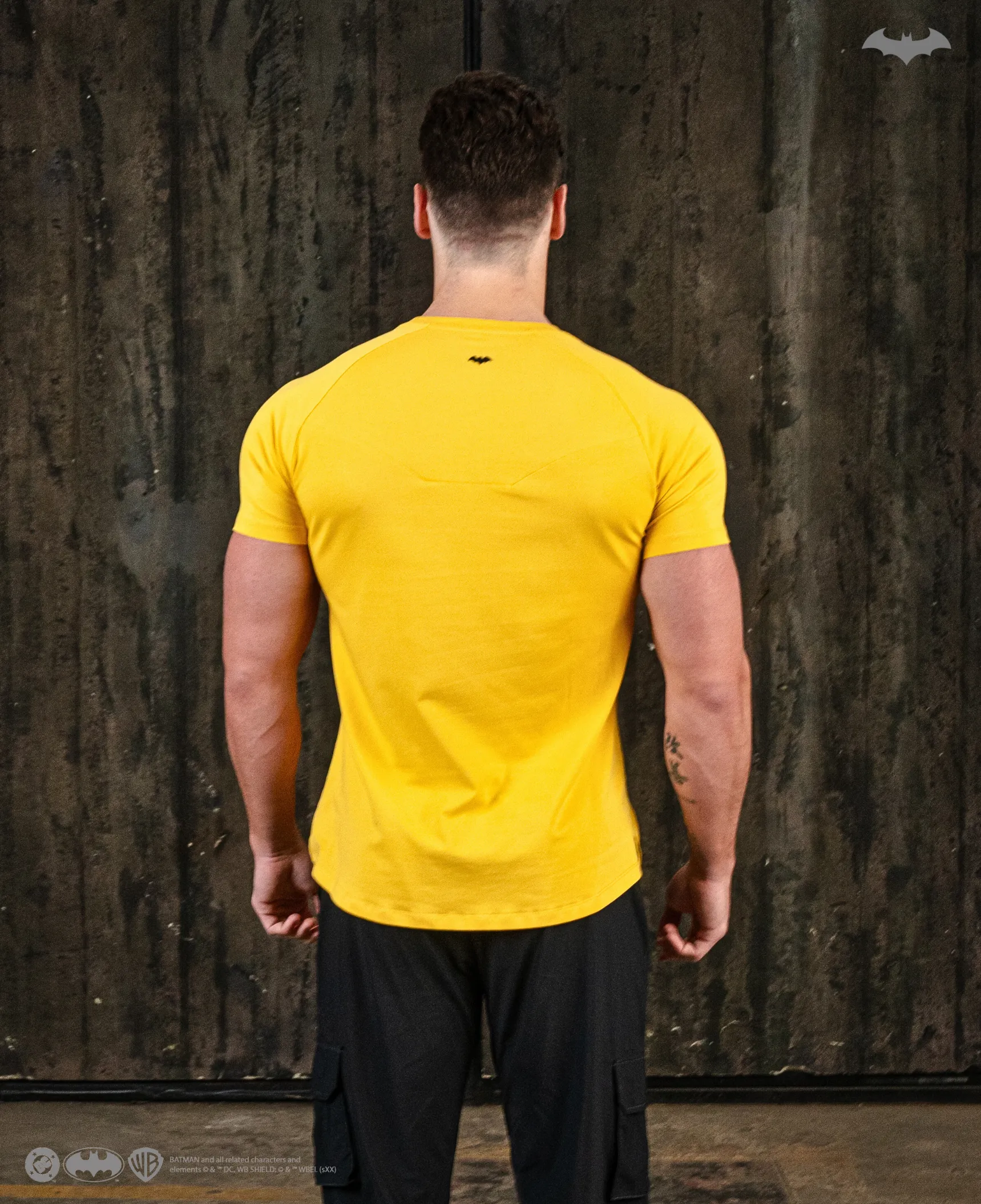 BRUCE WAYNE Essentials Short Sleeve - Vintage Bronze