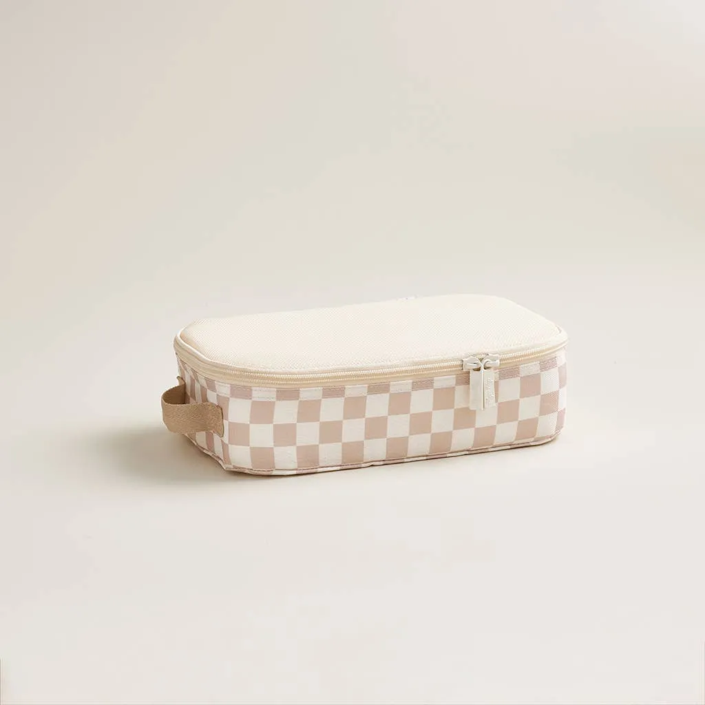 Itzy Ritzy - Pack Like a Boss Packing Cubes  Taupe Checkerboard