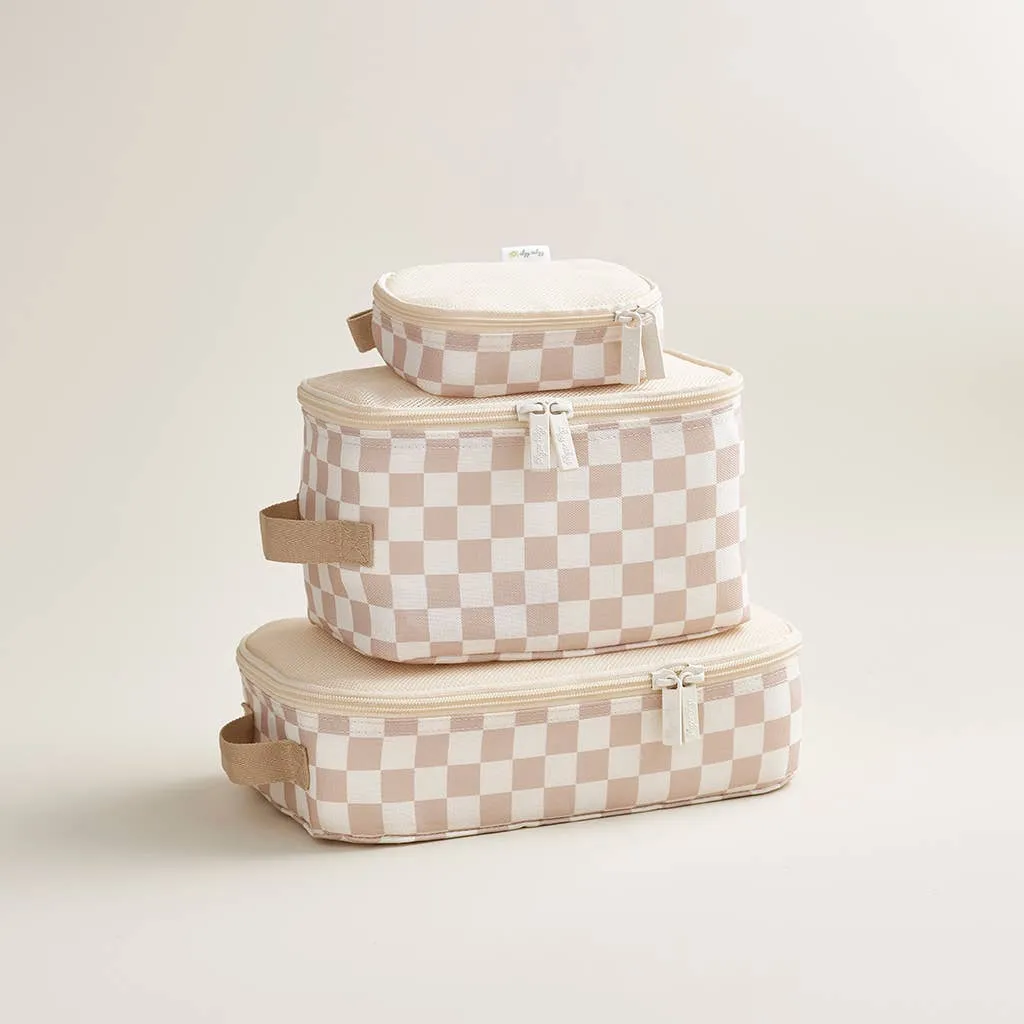 Itzy Ritzy - Pack Like a Boss Packing Cubes  Taupe Checkerboard
