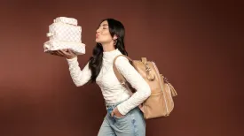 Itzy Ritzy - Pack Like a Boss Packing Cubes  Taupe Checkerboard